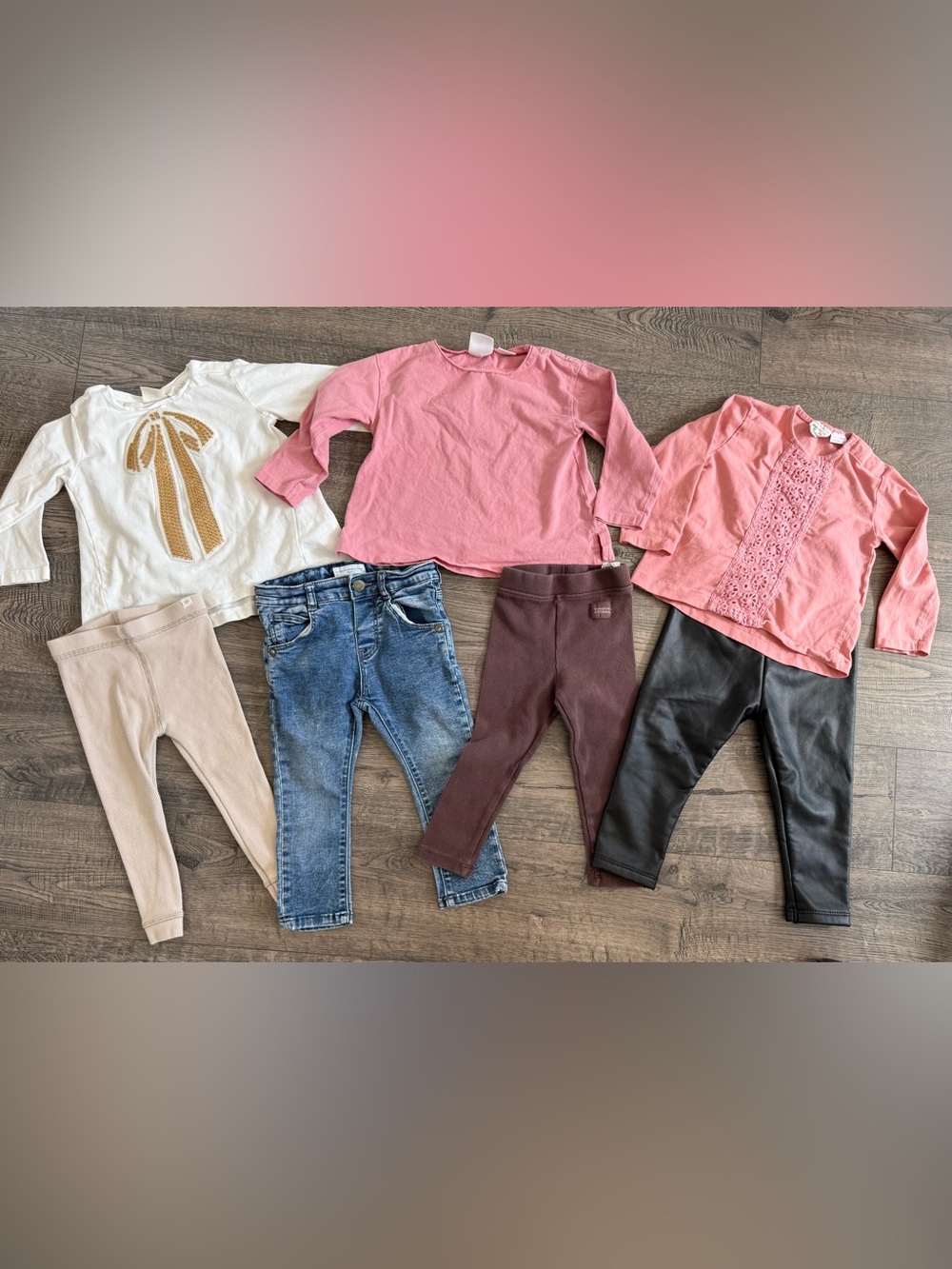 Zara set, girls 12-18months- 4 pants and 3 shirts